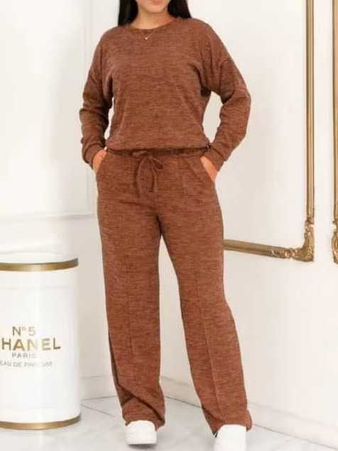 Conjunto Feminino Lanzinha Ribi canelada Gola lisa 2 Peças Blusa e Pantalona moda Inverno 2026 - Tricote Modas