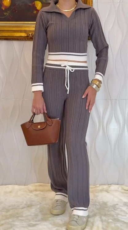 Conjunto Manga Longa Feminino Tricot Modal Blusa Gola Polo Calça Wide Leg com Cordão Detalhes em Listras Aerolook - Tricote Modas