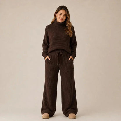 Conjunto Tatiana de Tricot Mousse — Blusa Gola Alta + Calça - Tricote Modas