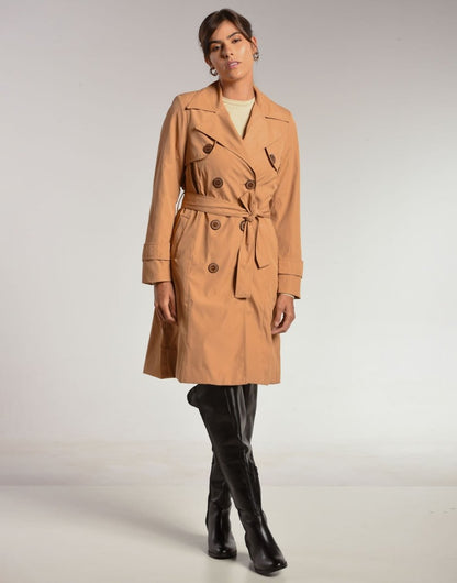 Trench Coat Abbey Caramelo - Tricote Modas