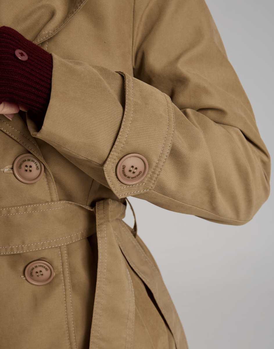 Trench Coat Hailes Bege - Tricote Modas