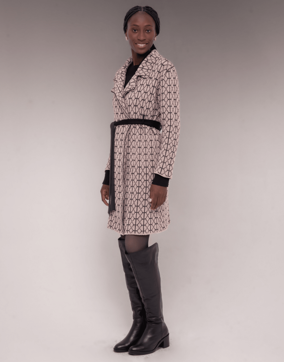 Trench Coat Mousse Geométrico Bege e Preta - Tricote Modas