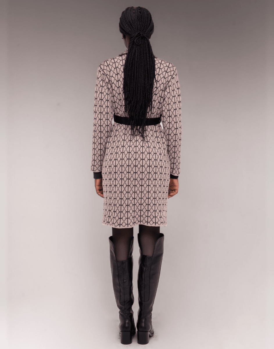 Trench Coat Mousse Geométrico Bege e Preta - Tricote Modas